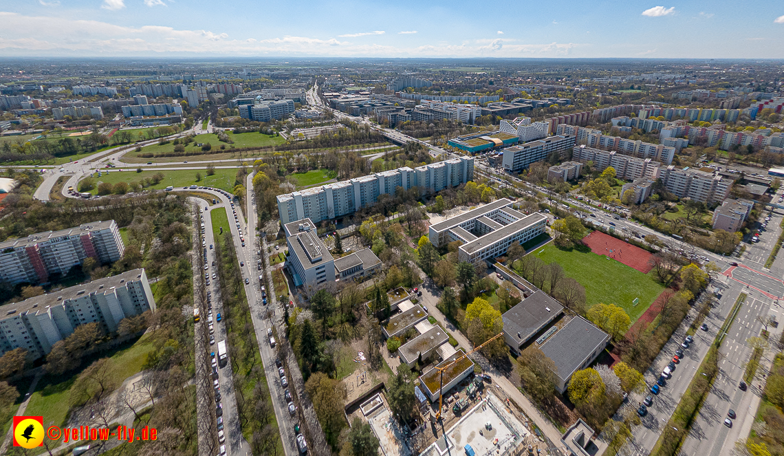 21.04.2023 - Baustelle Haus für Kinder in Neuperlach